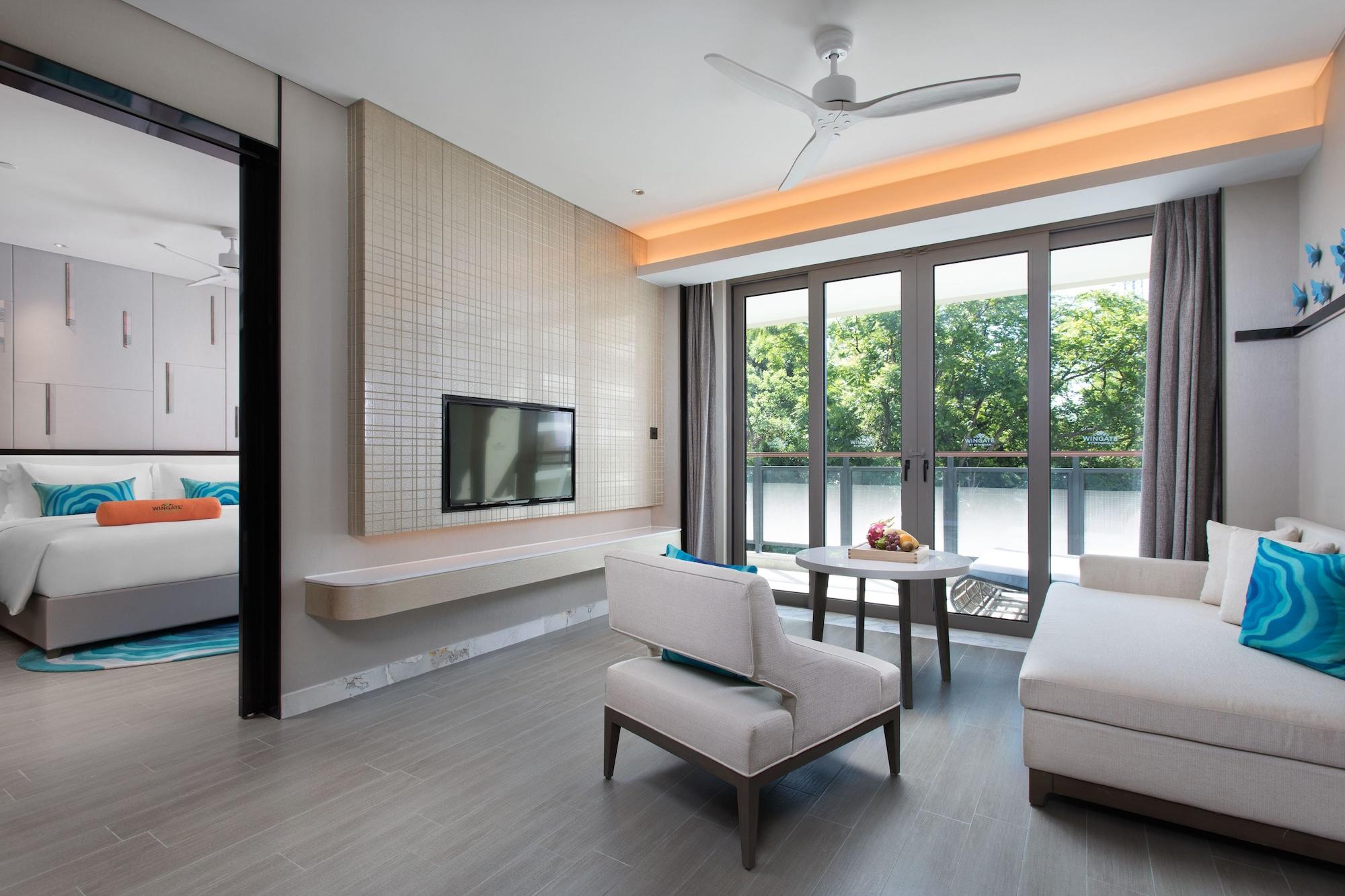 Wingate By Wyndham Sanya Luhuitou Hotel Exterior photo