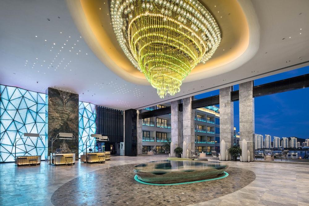 Wingate By Wyndham Sanya Luhuitou Hotel Exterior photo