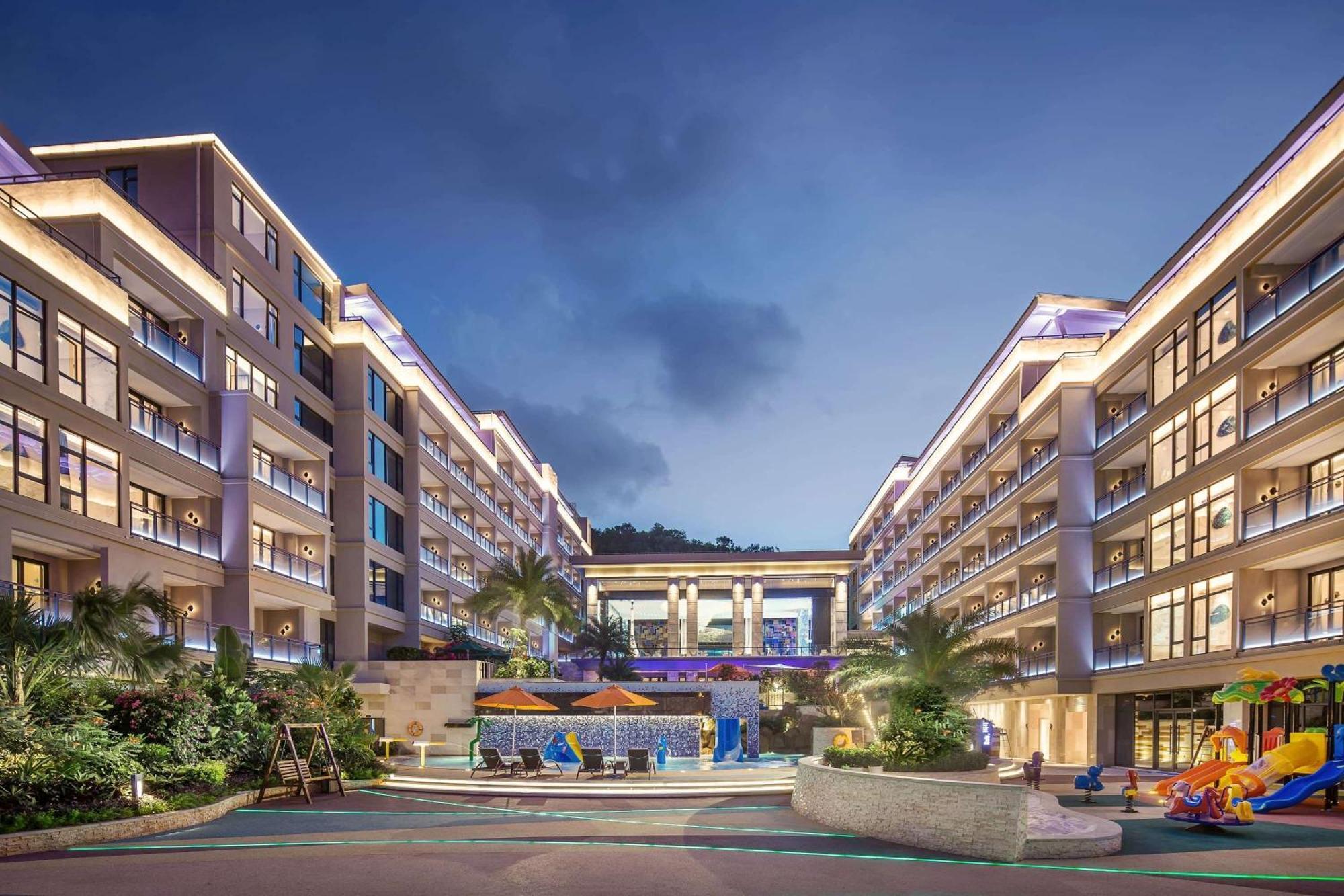 Wingate By Wyndham Sanya Luhuitou Hotel Exterior photo
