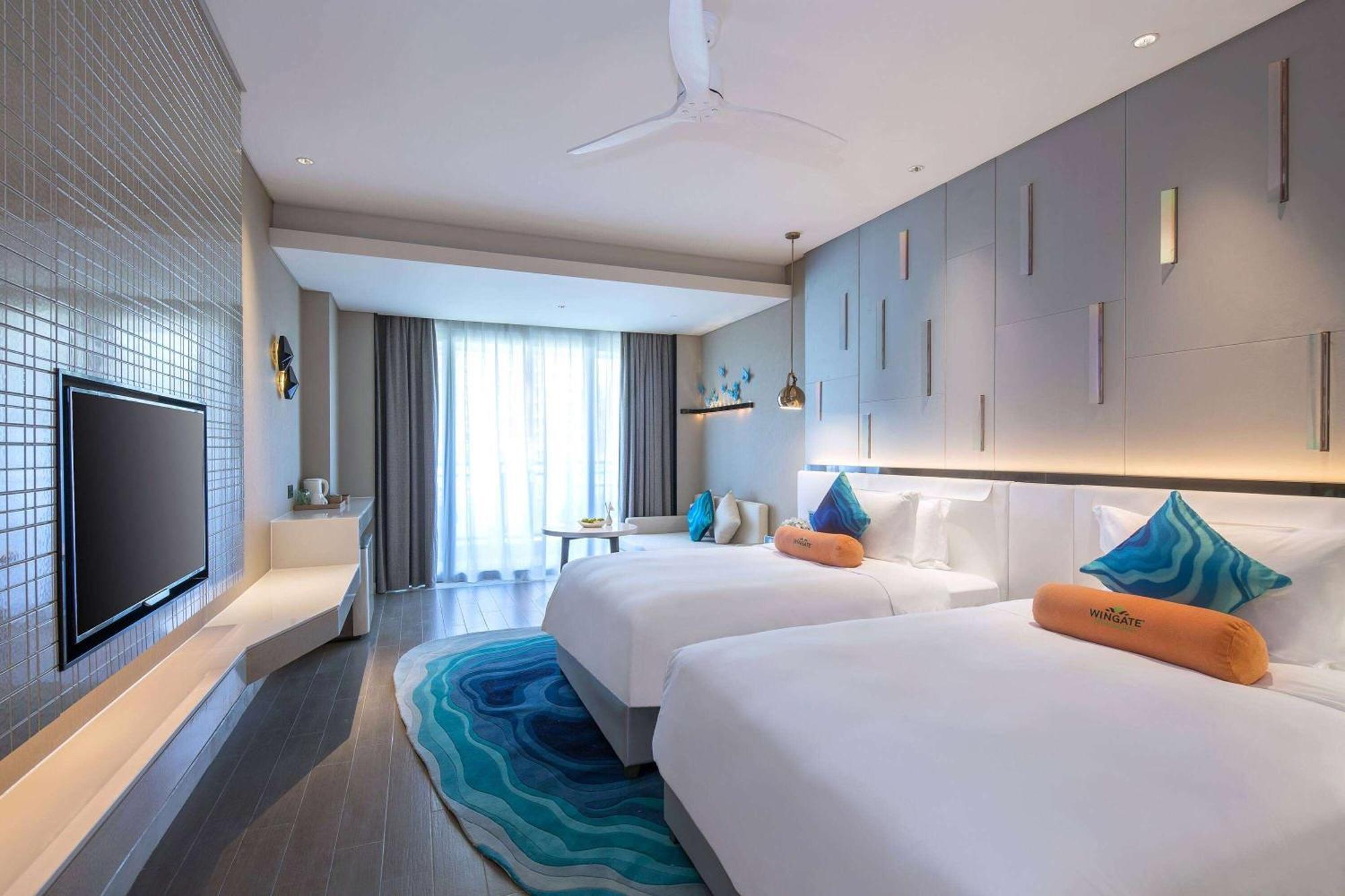 Wingate By Wyndham Sanya Luhuitou Hotel Exterior photo